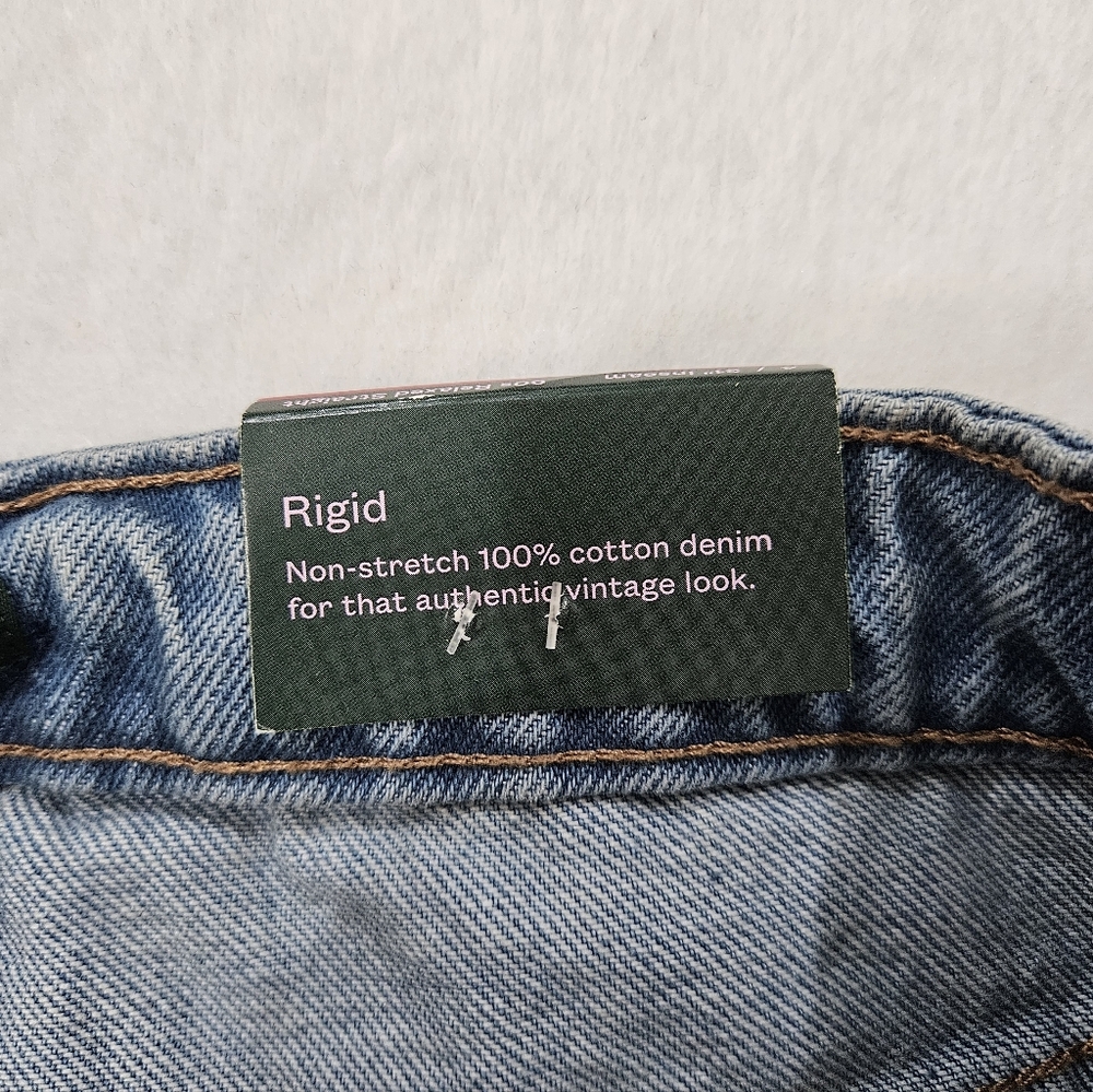 Wild Fable Mid-Rise 90s Relaxed Straight Leg Multi-Tone Jeans in Blue - Picture 6 of 9
